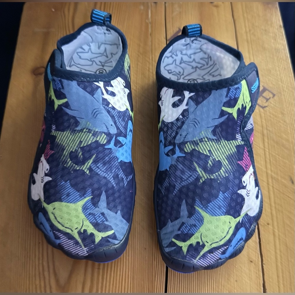 NWOT Shark Adventure Kids Water Shoes